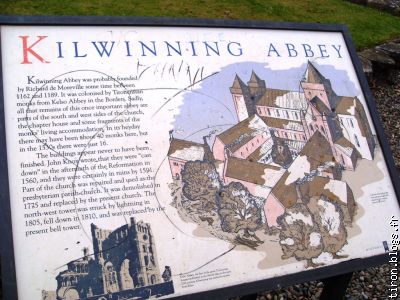 Panneau explicatif de l'abbaye de Kilwinning